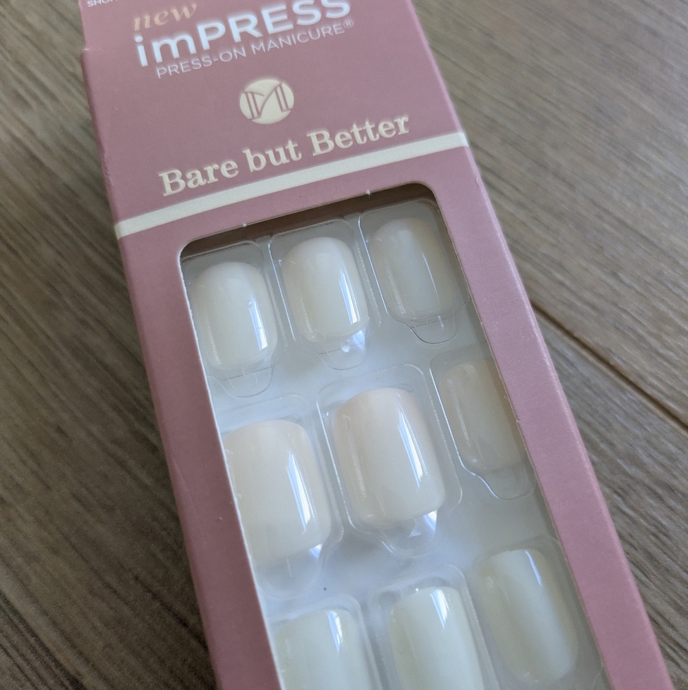 Bare Press-On Nails Short